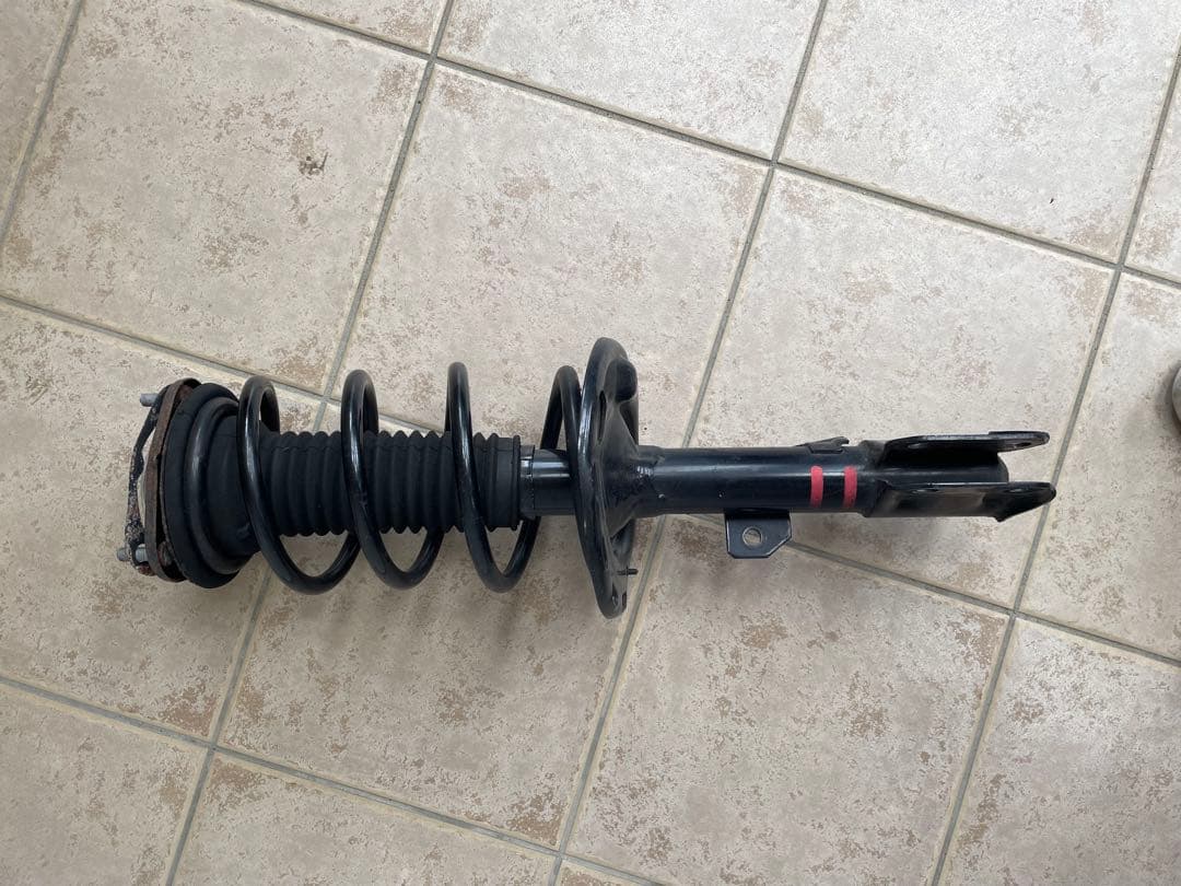 ヴォクシー 70 4WD 純正フロントサスペンション