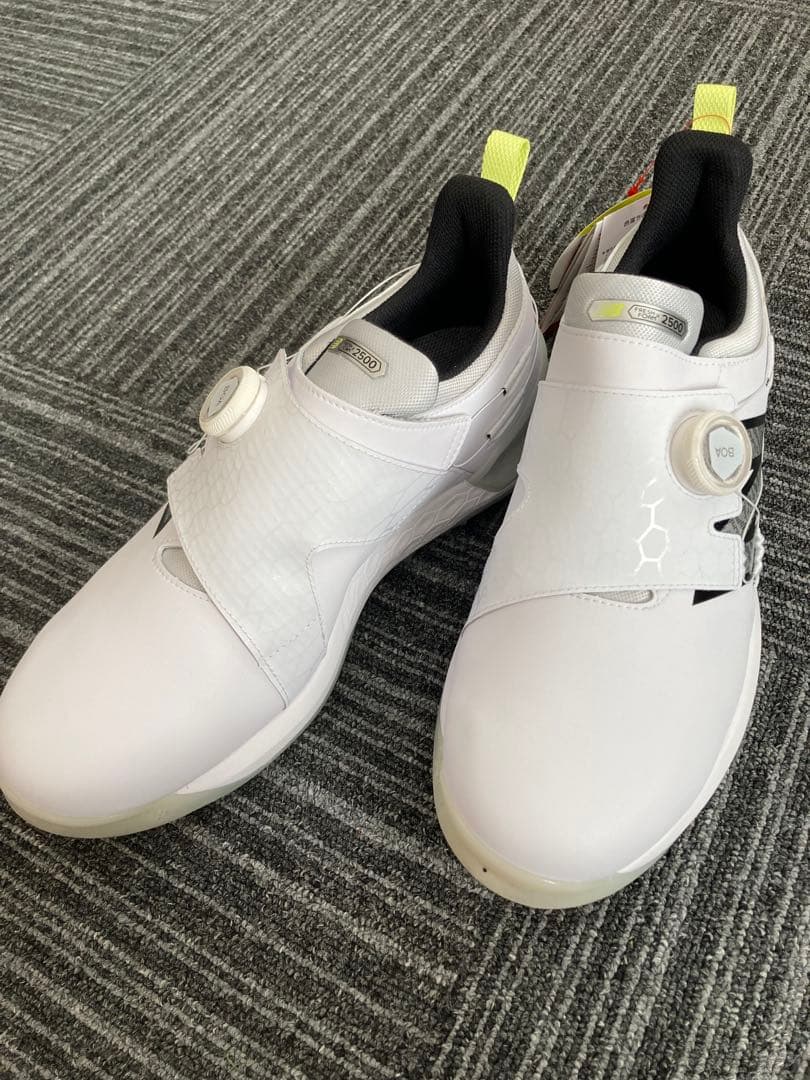 New Balance Fresh Foam ゴルフシューズ