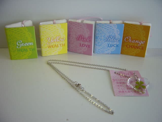 ♯Iri19Mo 四つ葉 の ラッキー クロバー チャーム & ネックレス 6種
