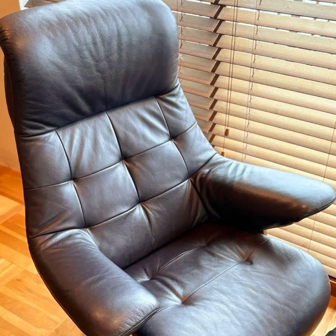 カリモク ザ•ファースト RU72 ブラックベリー 美品 オットマン同時購入のみ