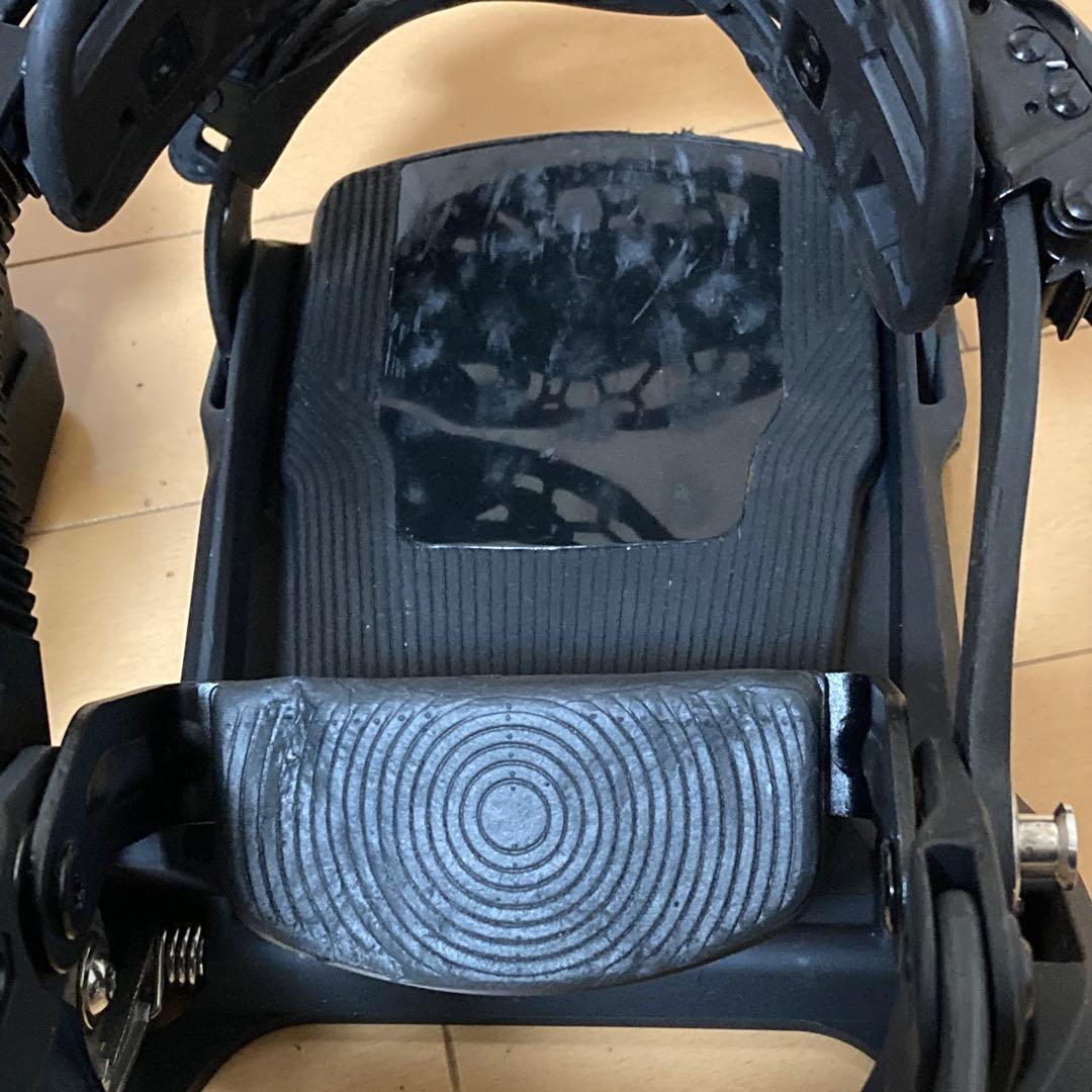 ナイデッカースノーボードビンディング