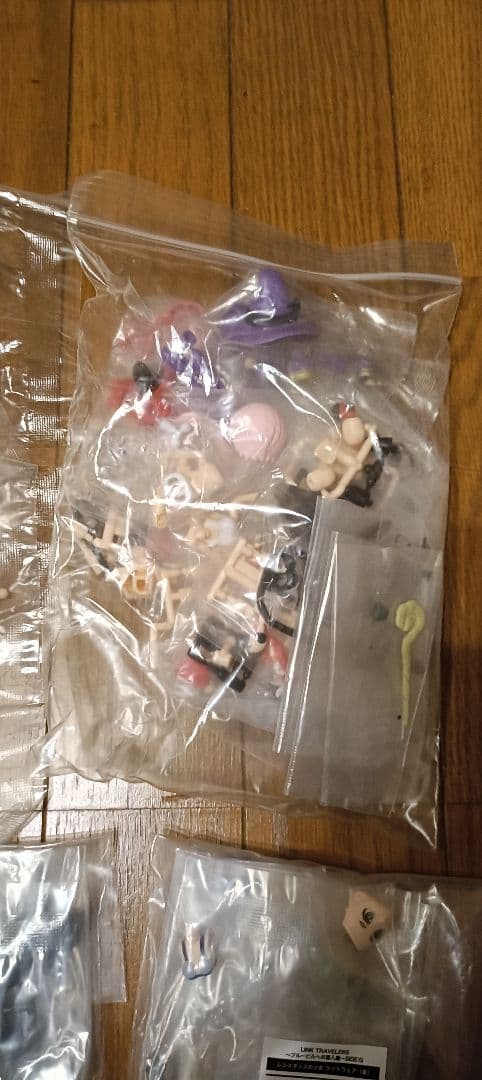 値下げ中！ガシャポンクエスト リンクトラベラーズまとめキャラセレ.素体有り＋α