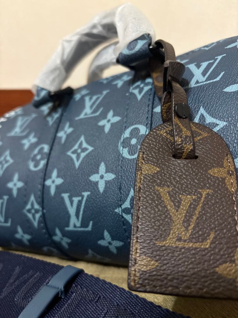 Louis Vuitton ショルダーバッグ ダークブルー