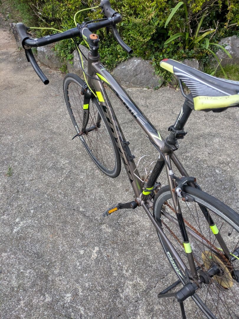 TOTEM ロードバイク グレー/イエロー アルミ製