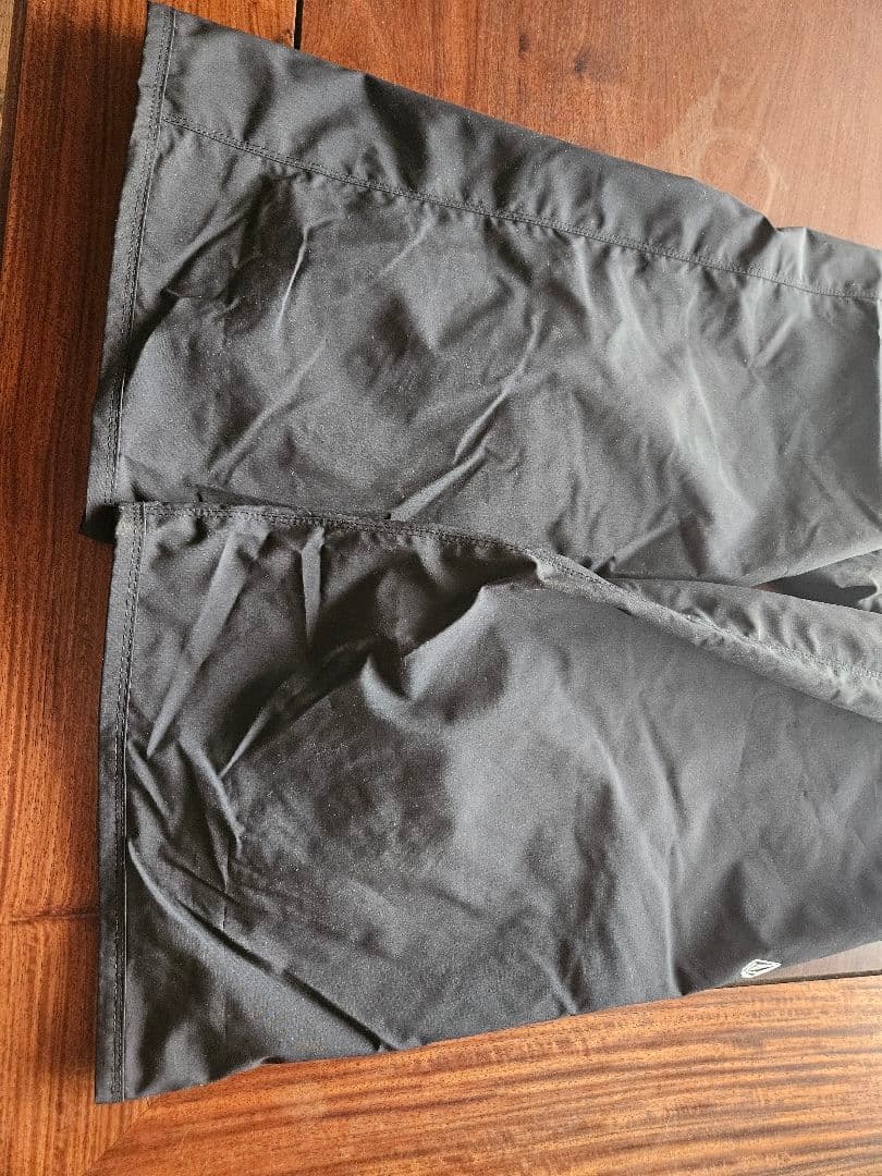 VOLCOM　スノーボードパンツ　スノーウェア　ボルコム