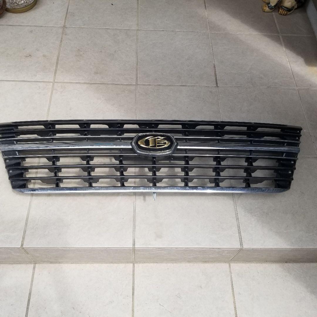HERO様限定 グランビア　純正フロントグリル