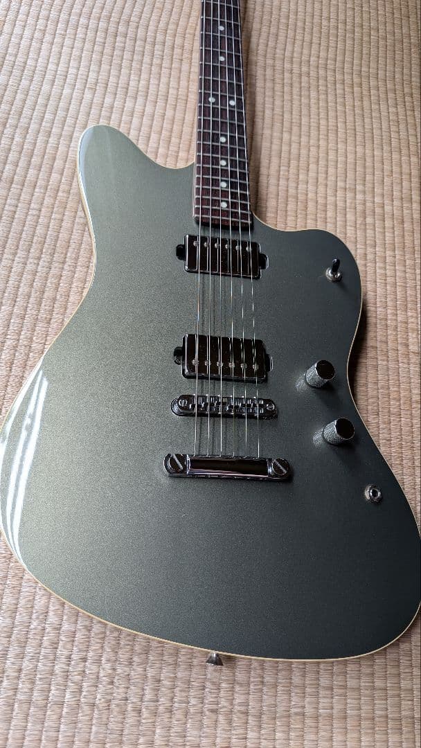 ギター FENDER Modern Jazzmaster