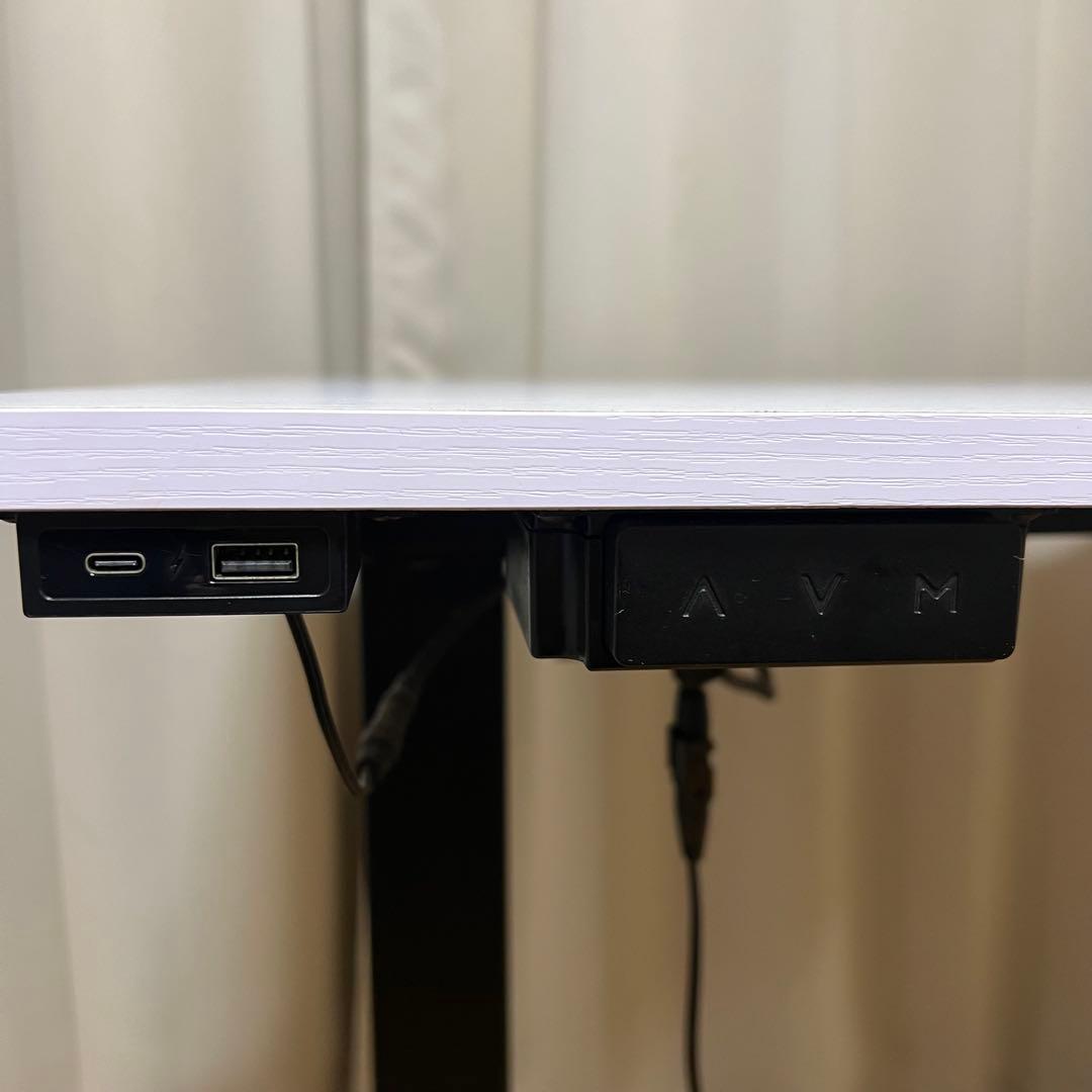 スタンディングデスク 高さ調整機能付き