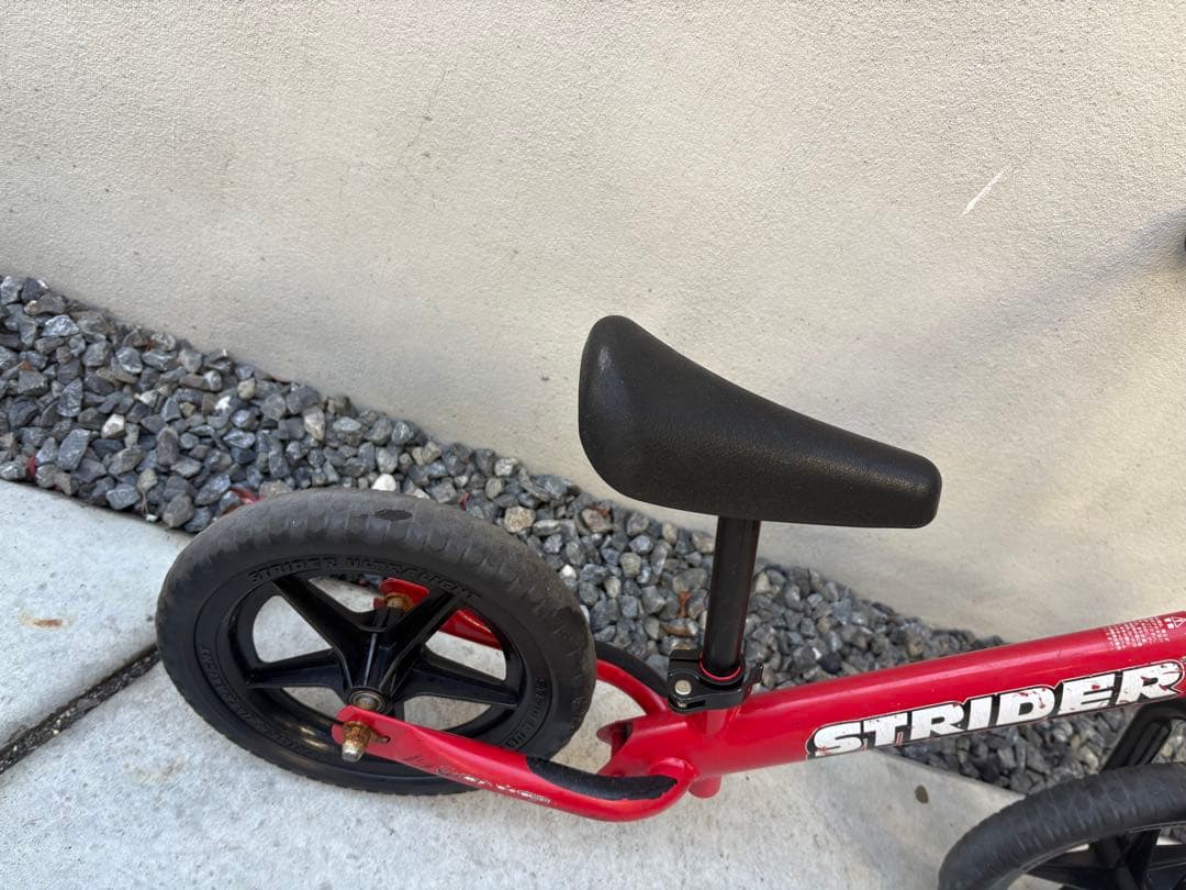 ストライダー☆車体と即乗りセット！引き取り限定（大阪府枚方市）オプション多数