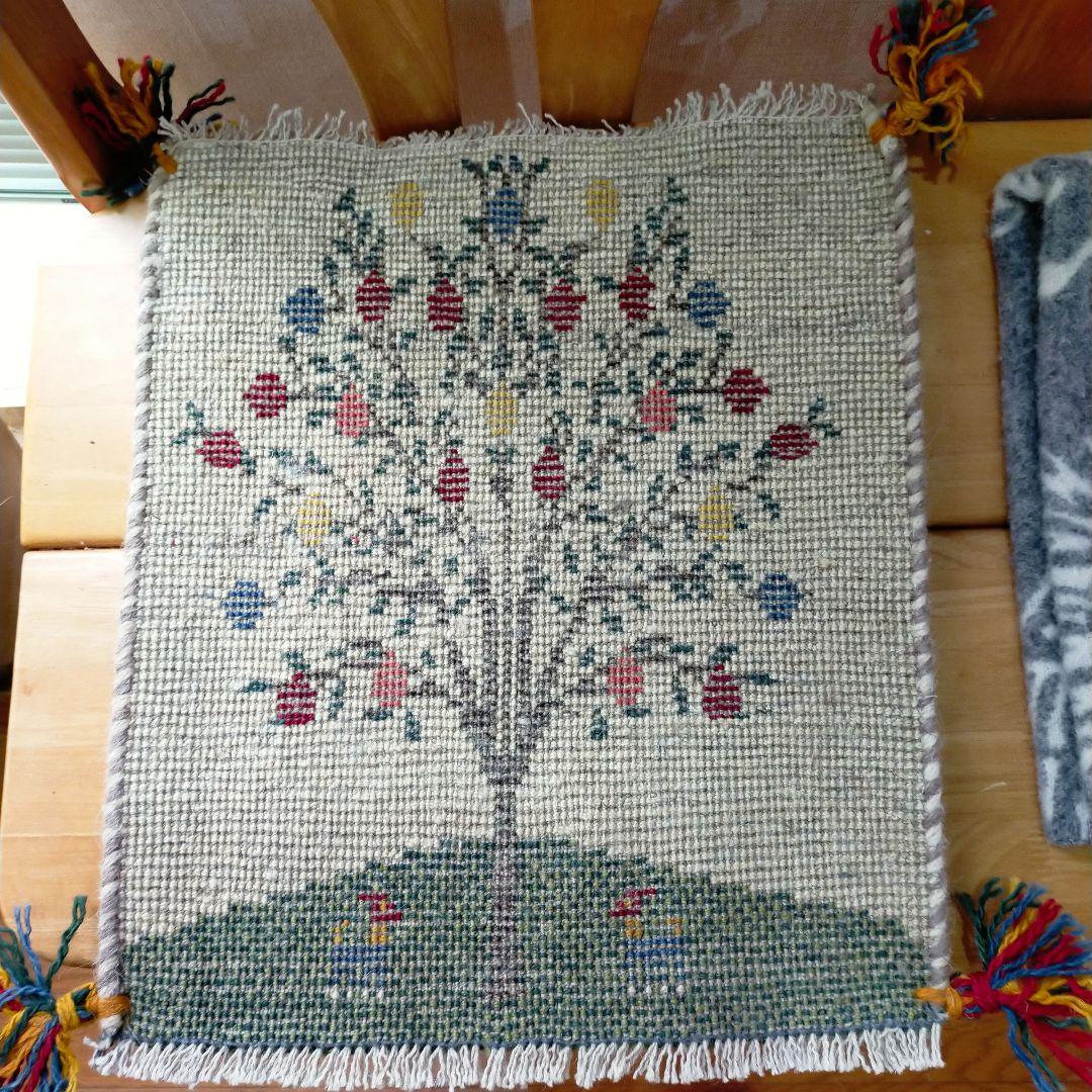 ペルシャ　ギャッベ ミニマット 39×44.5 アイボリー　ザクロの木