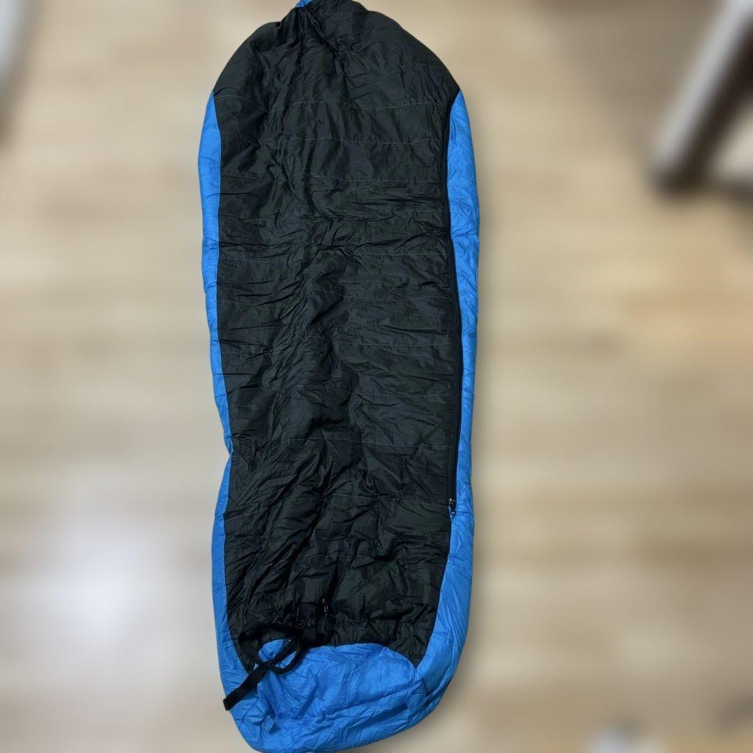 ISUKA Alpha Light 700 X 3シーズン寝袋