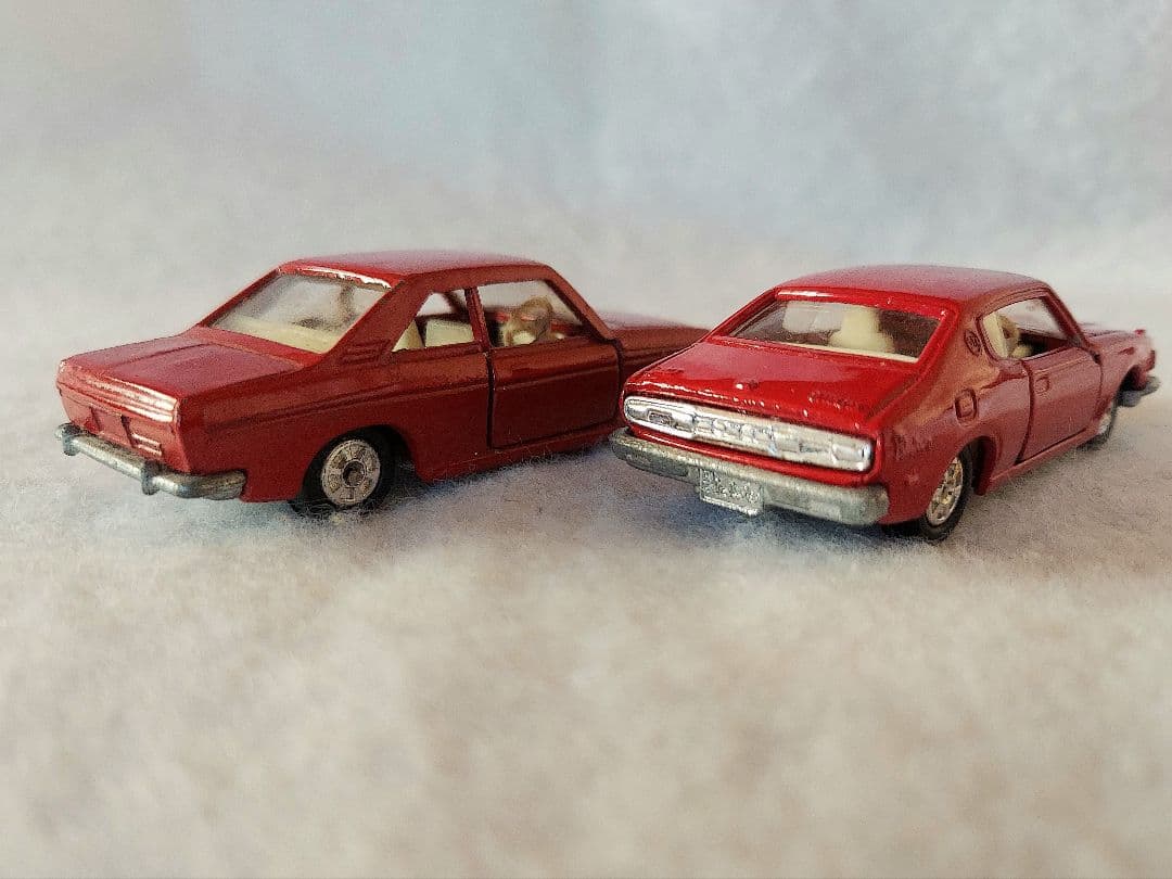 (トミカ日本製) 日産ブルーバード2台