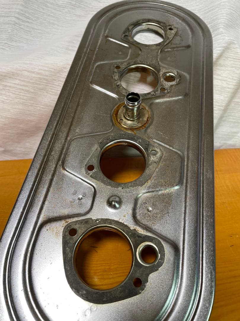 ダットサン　フェアレディSR311 エアクリーナケース