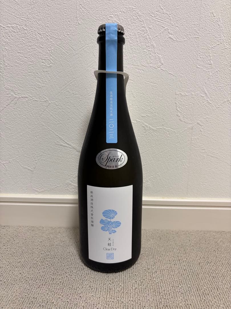 新政 天蛙 Spark clear dry 720ml 1本