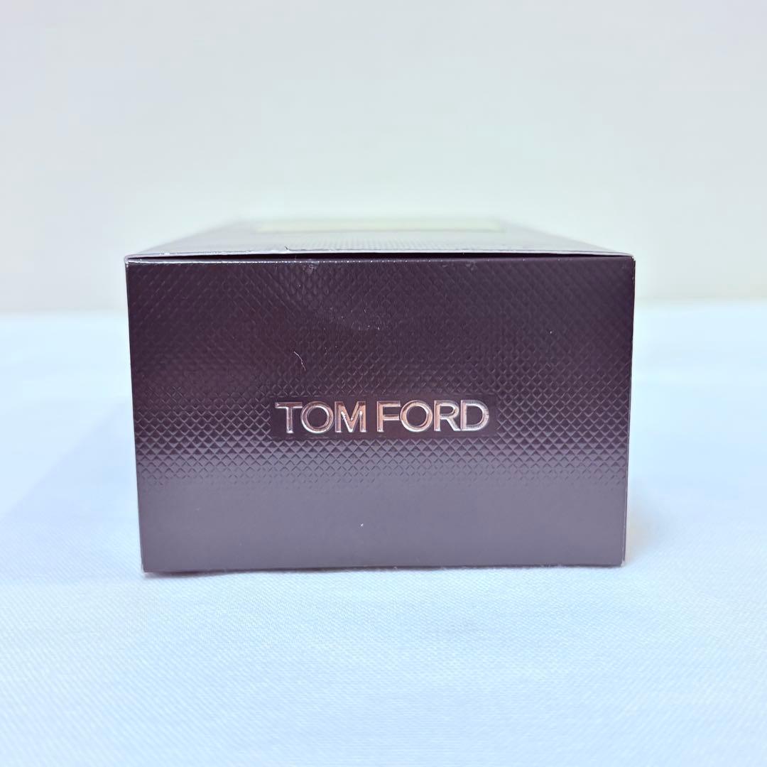 新品未使用　トムフォード　ウードウッド　シャワージェル　ボディソープ　250ml