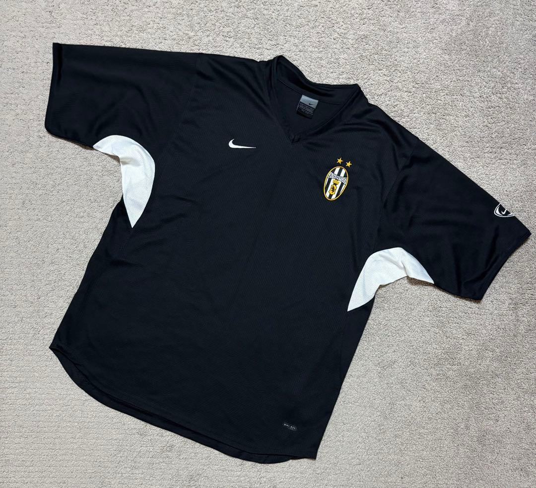 ユベントス　ナイキ　ヴィンテージ　ユニフォーム