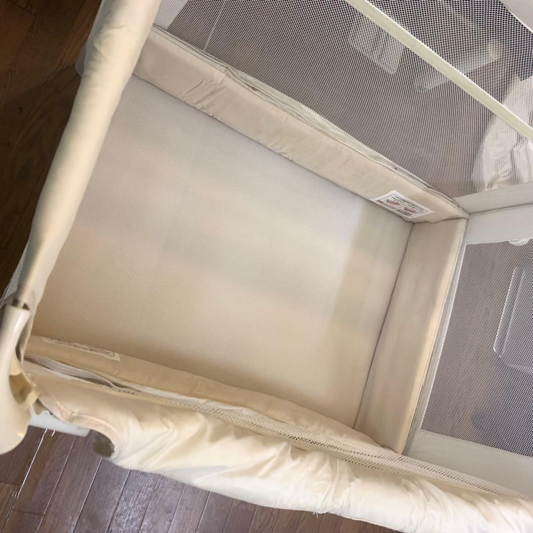 ☆美品☆【Aprica】アップリカ ココネルエアー ベビーベッド 折りたたみ