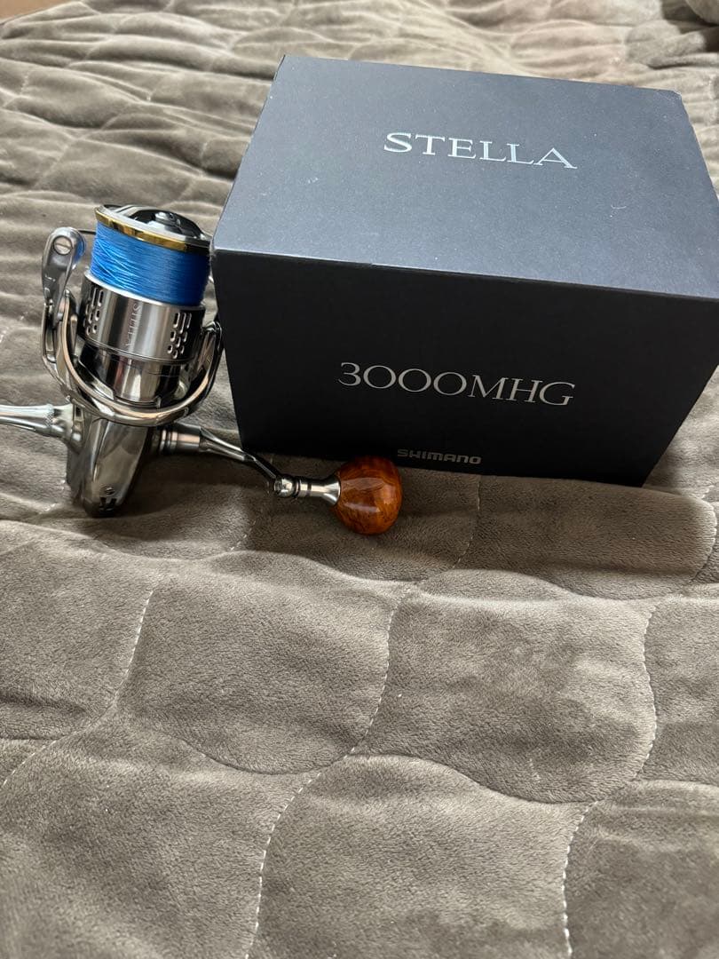 18STELLA 3000MHG スピニングリール　スプール付