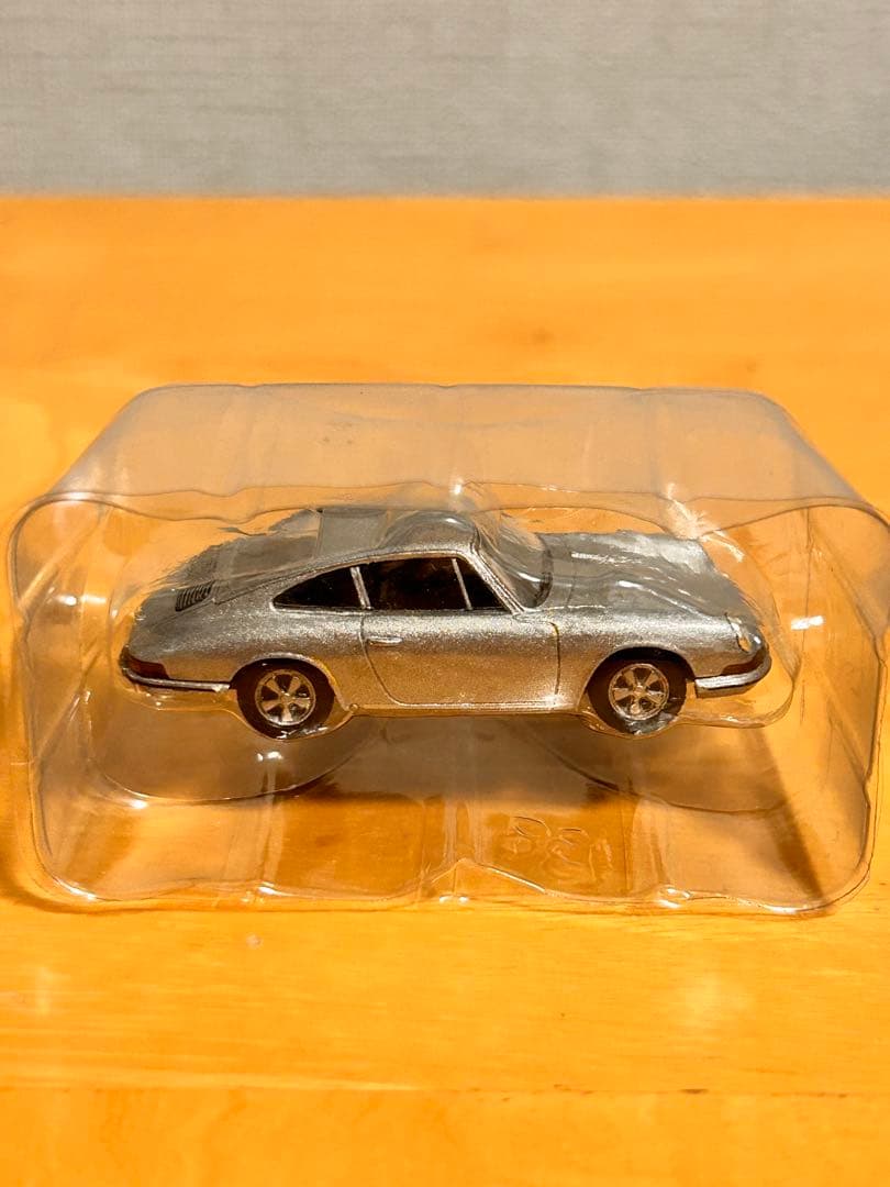 TOMICA LIMITED VINTAGE ポルシェ 911S LV-86