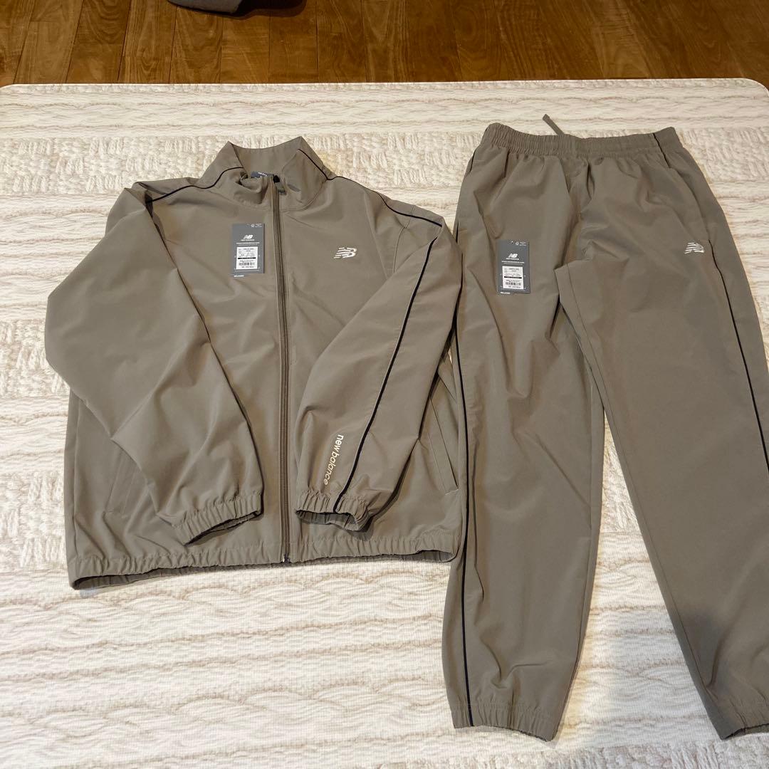 new balance ジャージ上下セット グレー