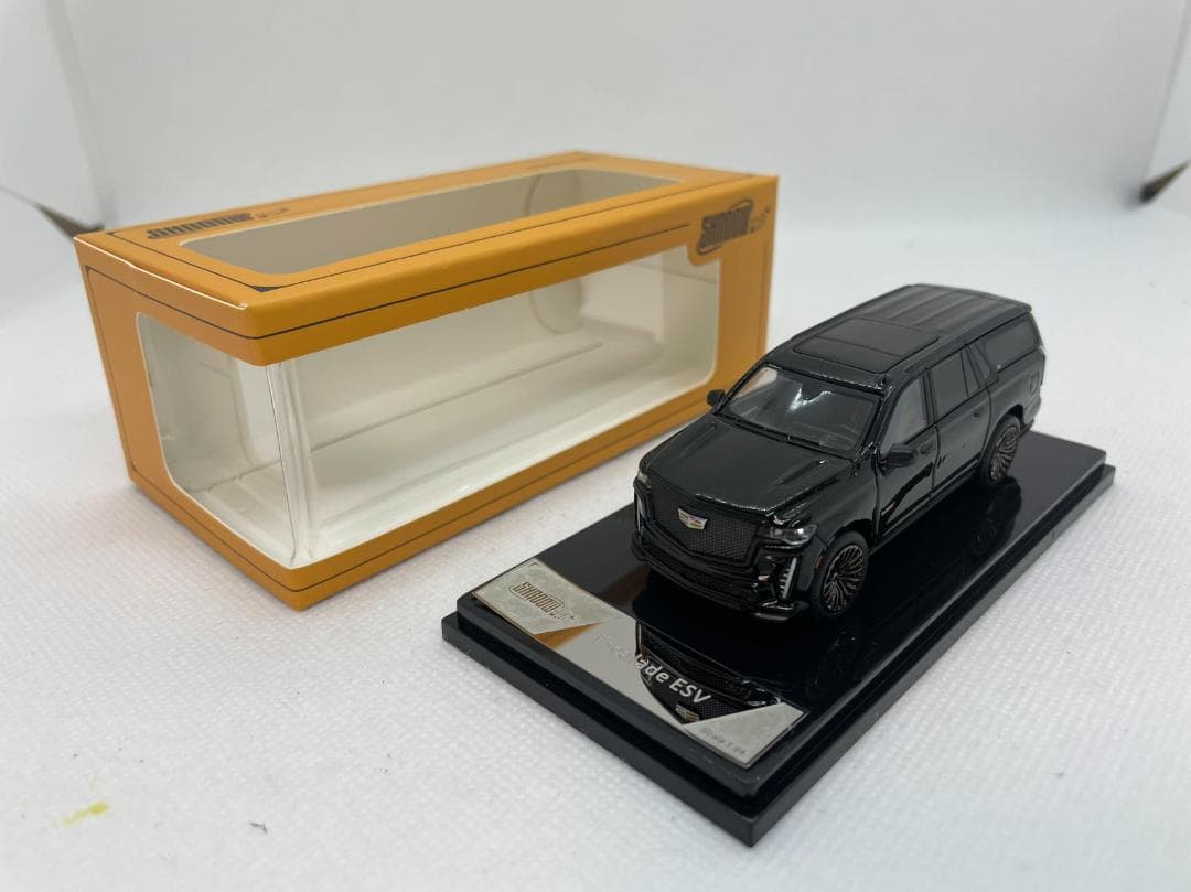9L-013 SHADOW PRO 1/64 キャデラック エスカレード