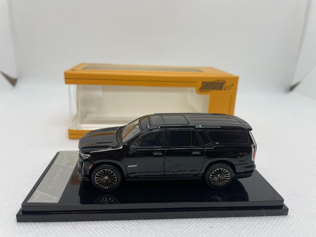 9L-013 SHADOW PRO 1/64 キャデラック エスカレード