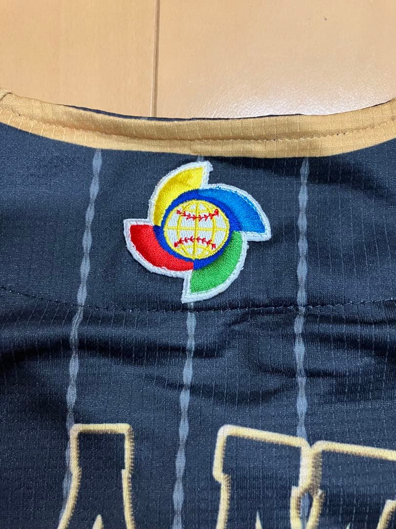 坂本勇人　ユニフォーム　侍ジャパン　読売巨人軍　読売ジャイアンツ　WBC