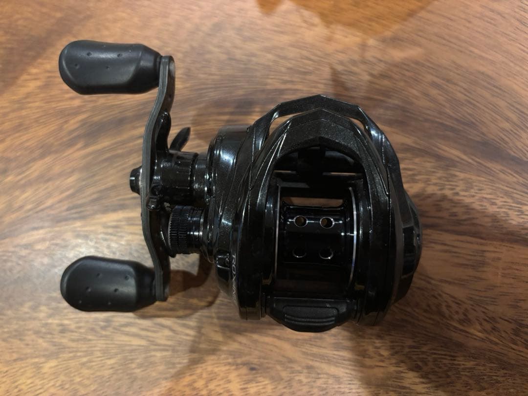 【のちん】美品⭐︎アブガルシア　ロキサーニ8