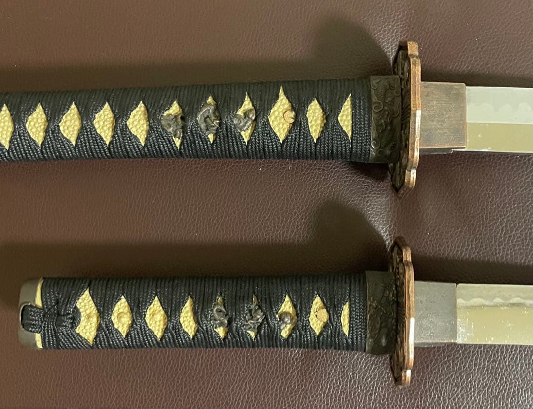 模造刀　居合刀　太刀　脇差　刀掛け　武具　Q663