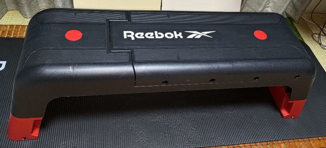 （手渡しor着払い）Reebok トレーニングベンチ