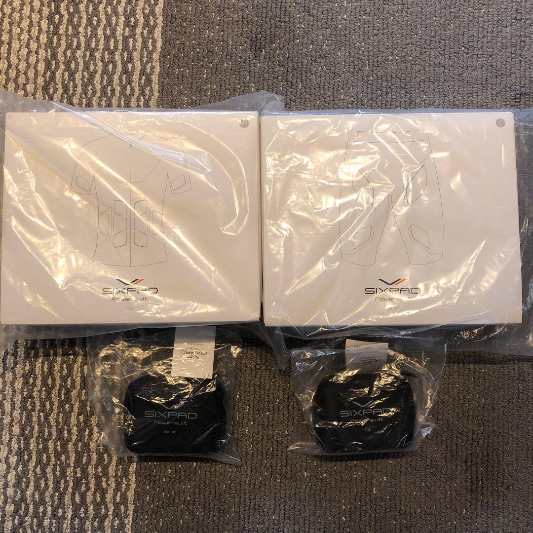 み*!様 シックスパッド パワースーツ　トップ（Mサイズ）＆ボトム（Lサイズ）セ