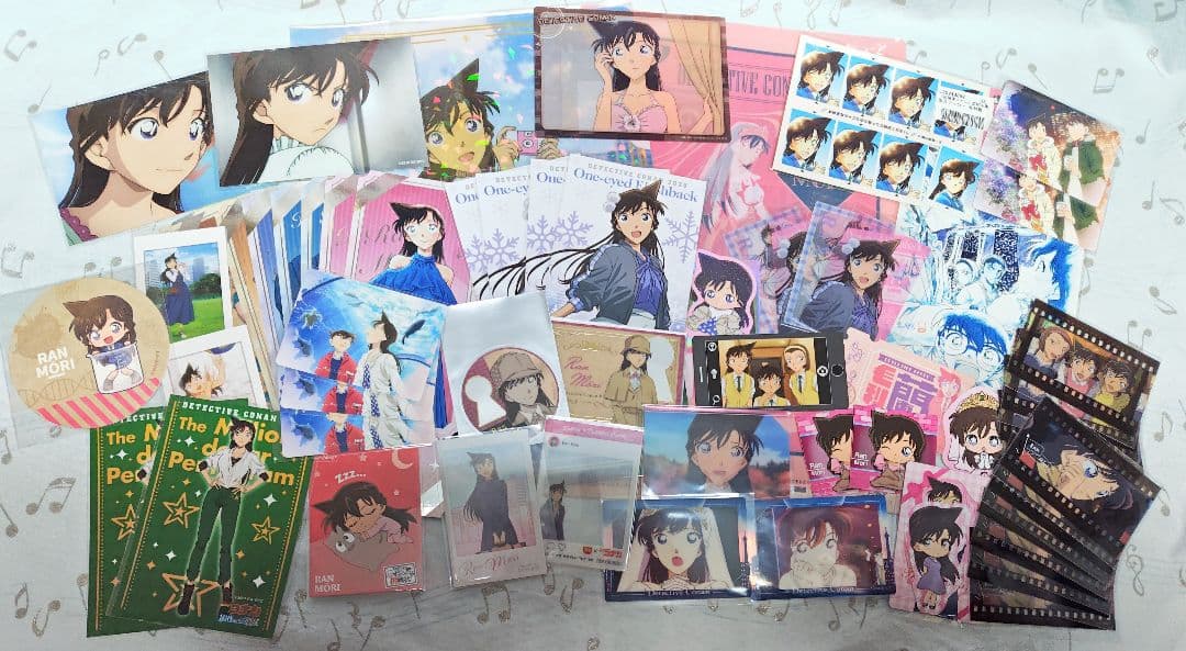名探偵コナン 毛利蘭 缶バッジ ブロマイド カード 100点以上 セット
