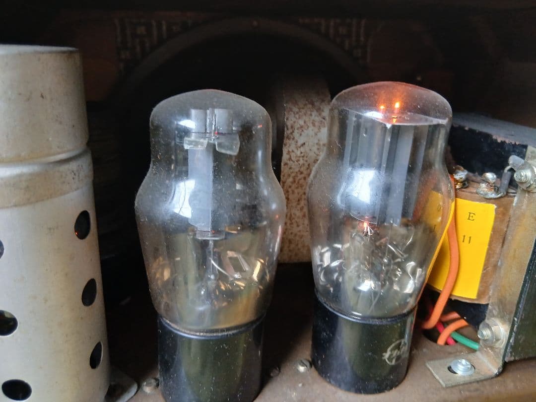 昭和レトロ ナショナル 真空管ラジオ「ジャンク」