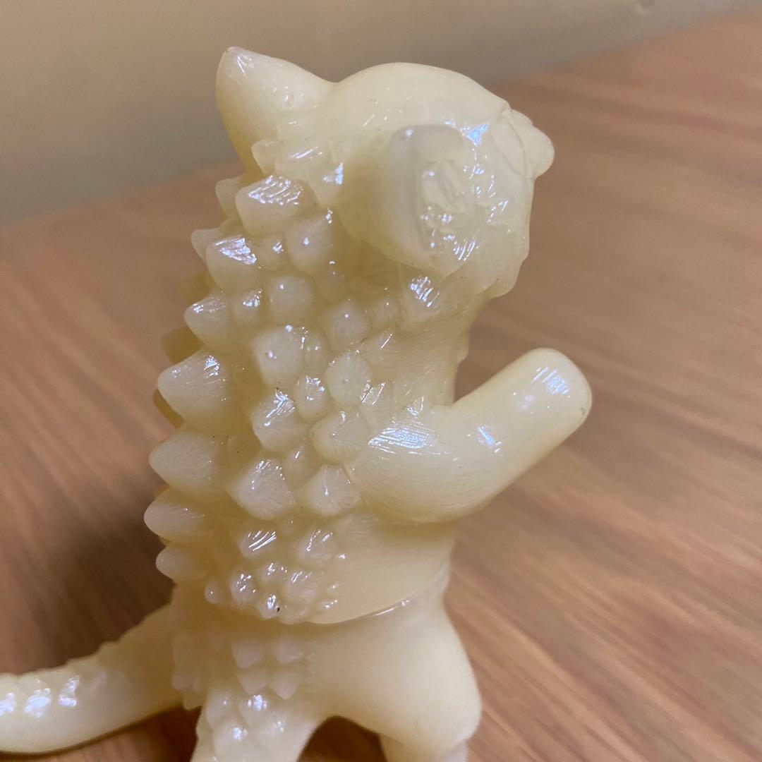 小夏屋　ネゴラ　蓄光成型　未塗装　ソフビ 5440