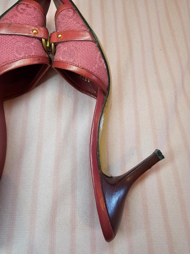 ヴィンテージ グッチ ラズベリー モノグラム キャンバス ホースビット