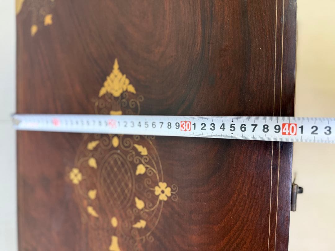 n*&様 【引き取り可】 ローズウッド製の装飾収納箱　ねこあし　猫足