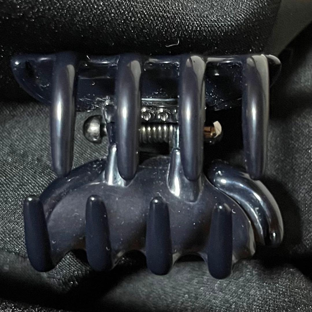 ACCA ヘアクリップ　大・小　ブラック　足1本欠あり