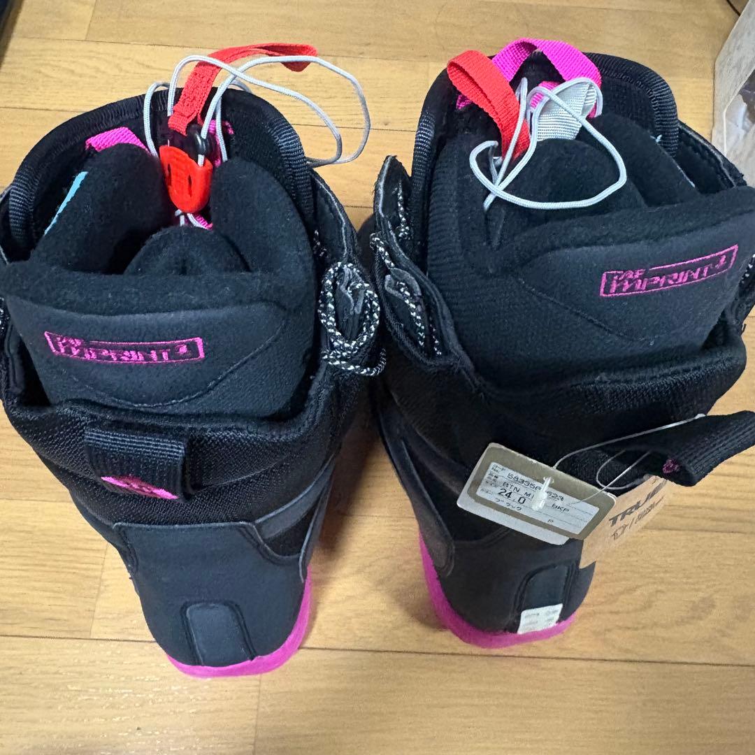 新品タグ付 BURTON バートン ミントブーツ 24cm Speed Zone