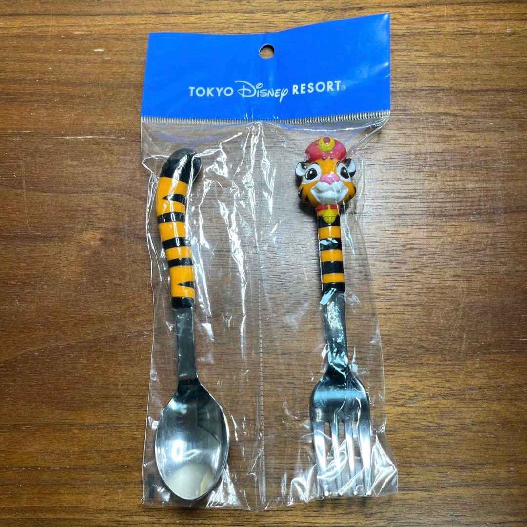 ディズニー　チャンドゥ カトラリーセット スプーン、フォーク　新品未使用