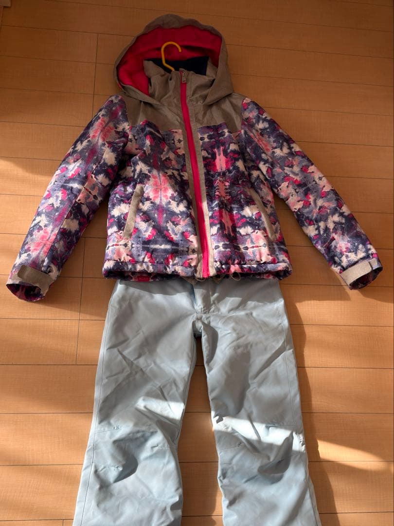 ROXYスノーボードウェアセット 10MM (約130〜140)