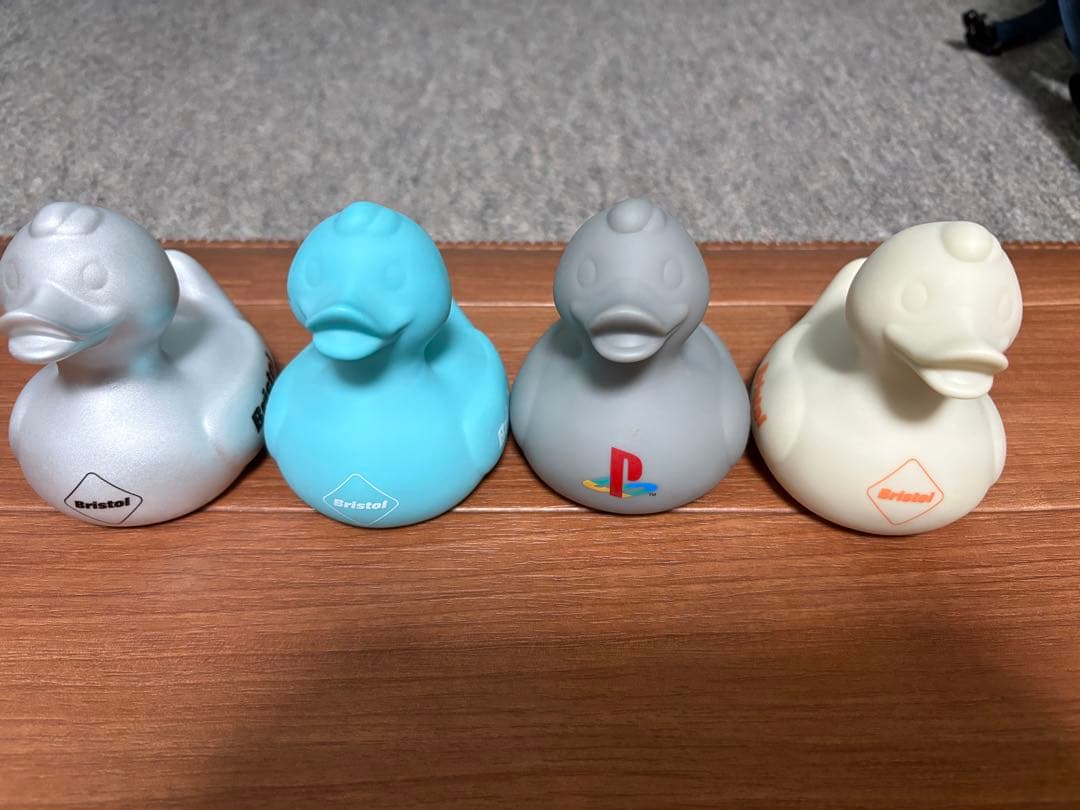 F.C.Real Bristol Rubber Duck ラバーダック