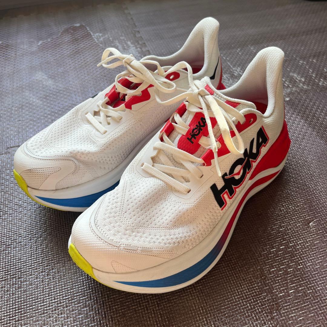 HOKA スカイワードX