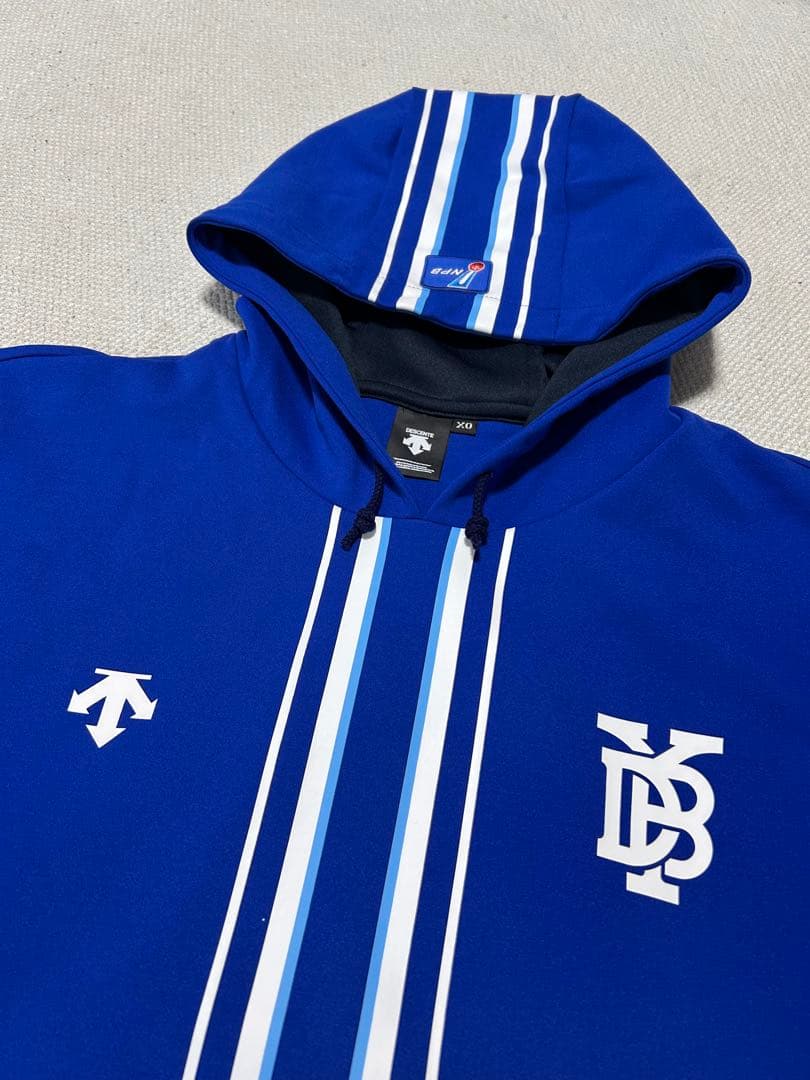 横浜DeNAベイスターズ オーセンティック　フーディ　パーカー　XOサイズ