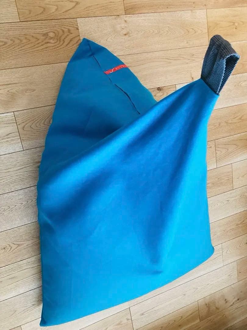 tetra CHENILLE 青 ビーズクッション【未使用に近い】※送料無料※