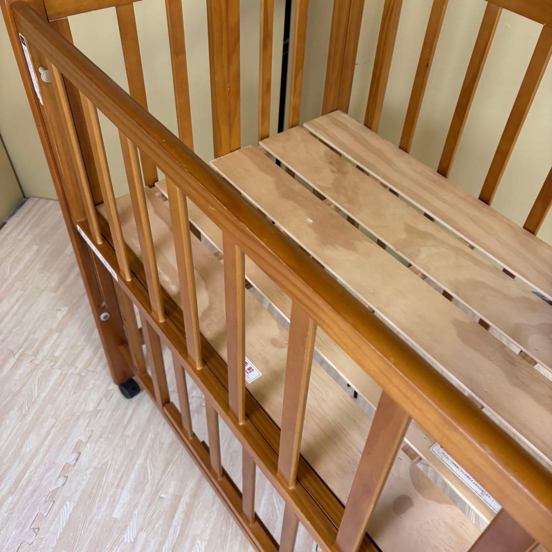 除菌清掃済　大和屋　パタン　折りたたみミニベビーベッド　すのこ　ライトブラウン