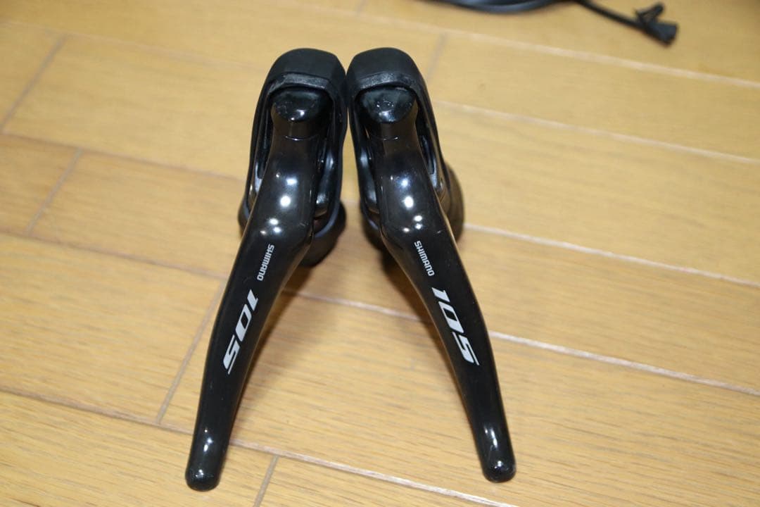 パーツ SHIMANO 105 R7000 sti