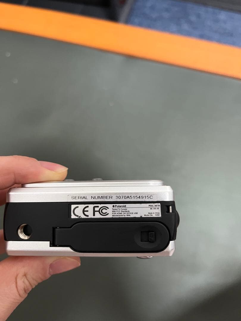 Polaroid PDC3070 ポラロイド コンパクトデジタルカメラ