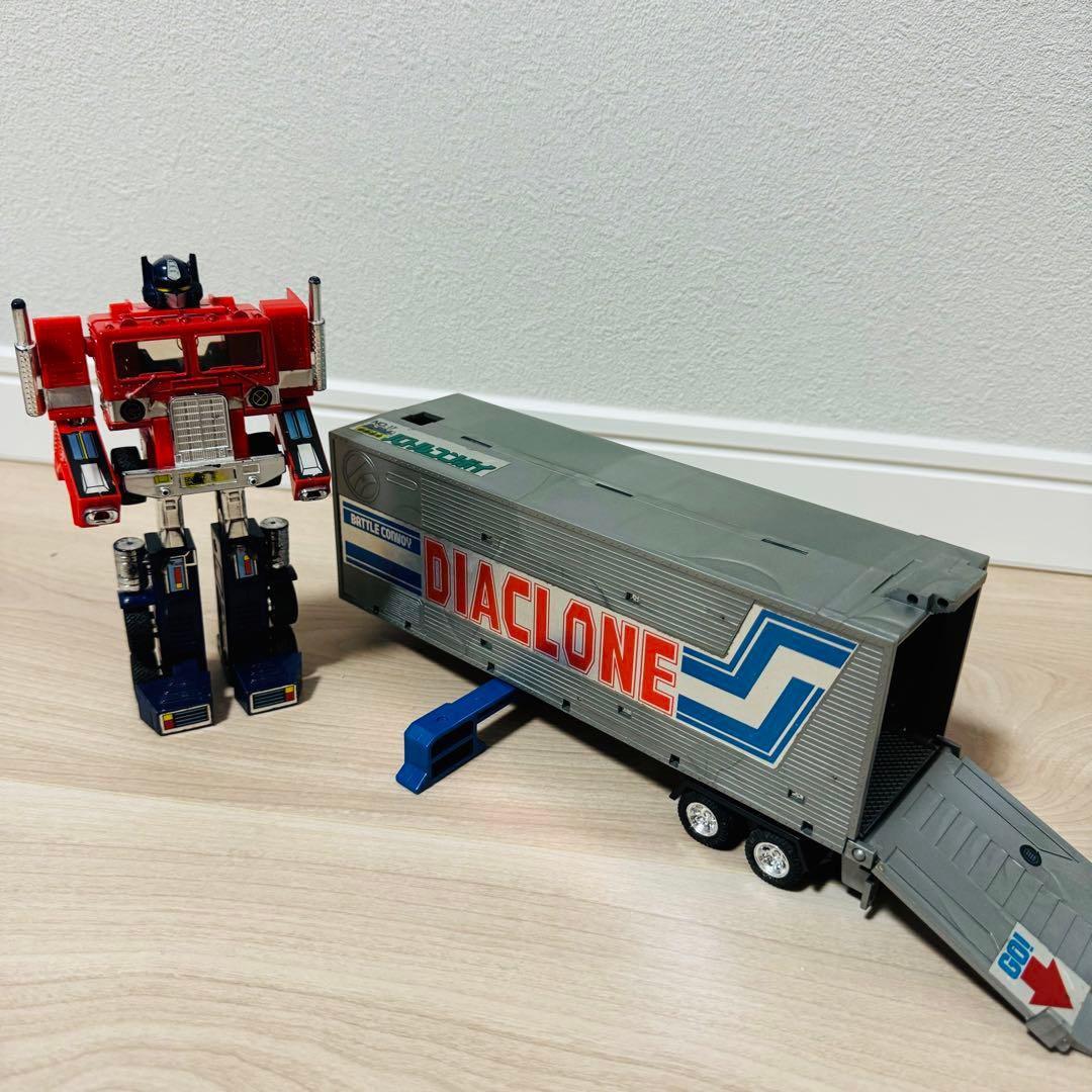 【超希少】カーロボット ダイアクロン 移動基地 バトルコンボイ 旧タカラ