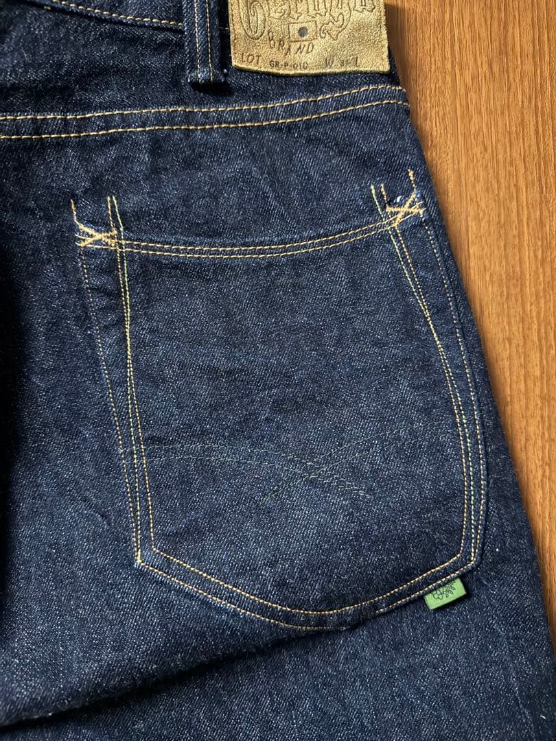 最終値下 GERUGA タイトストレートデニム　31 ロストコントロール