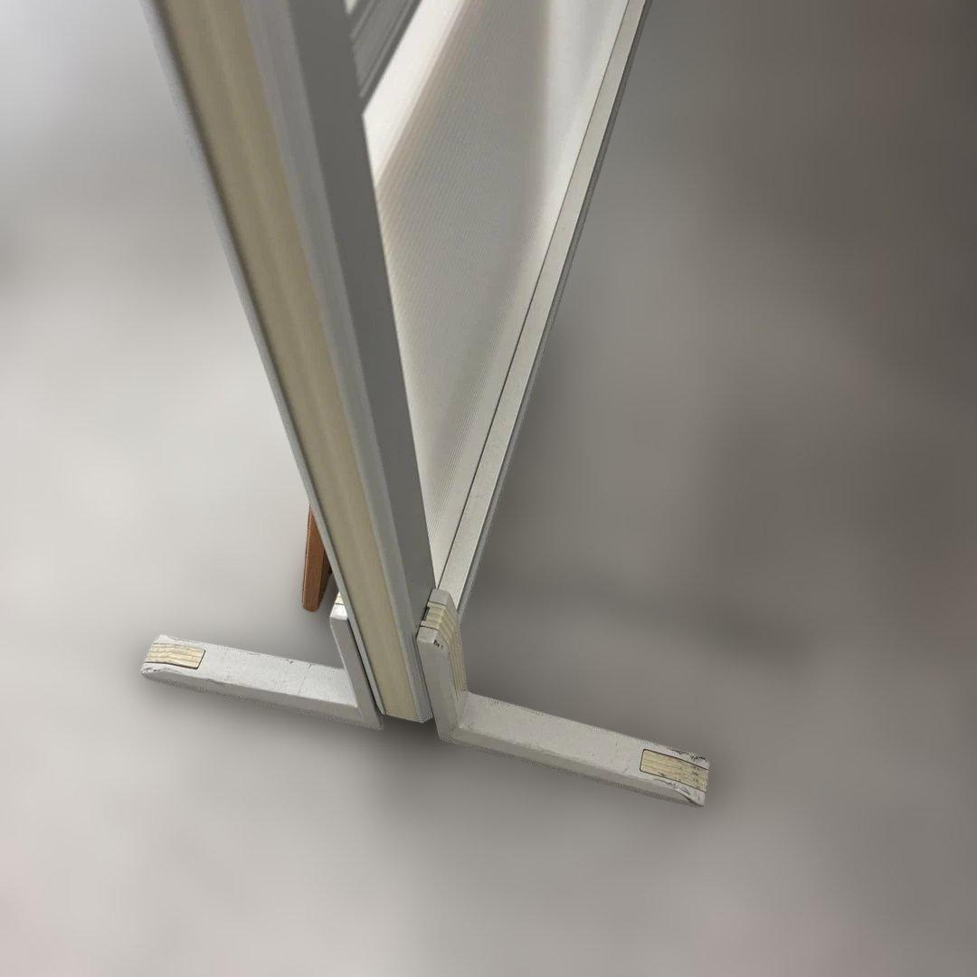 スタンド式透明パーテーション